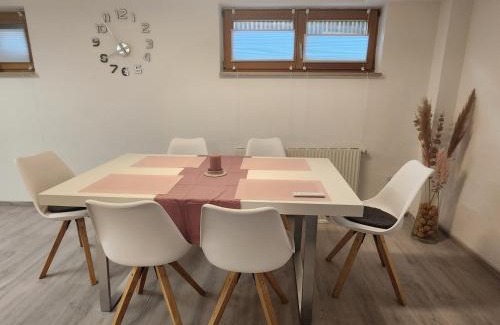 Wolfratshausen Apartment | Haus Lärche - Die Ferienwohnung