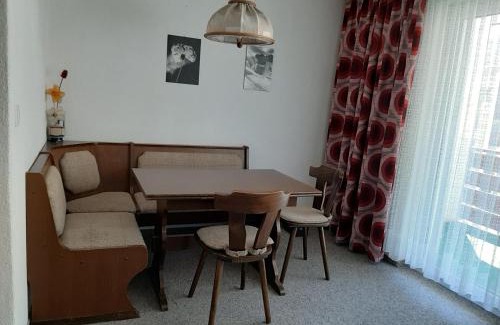 Leukerbad Apartment | Haus Marmotta