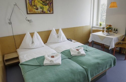 Jakomini Hotel | Haus Mobene - Hotel Garni