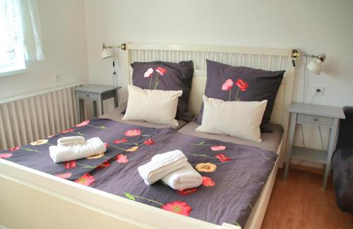 Szolad House | Haus Nadine - Balaton Vacation Homes