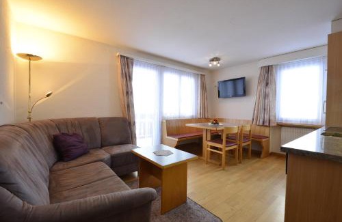 Saas-Fee Apartment | Haus Orion