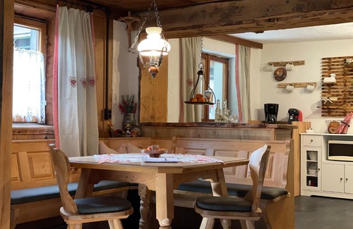 Elbigenalp Apartment | Haus-Ruitelspitzblick