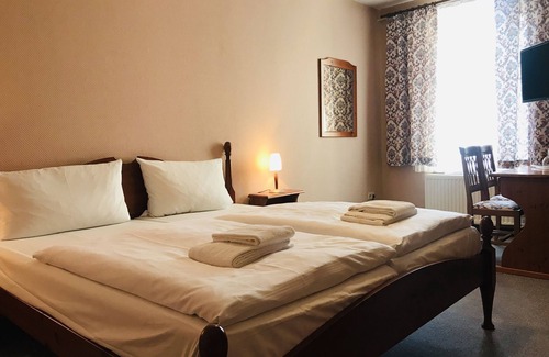 Bad Schlema Hotel | Haus Schlematal Hotel und Restaurant