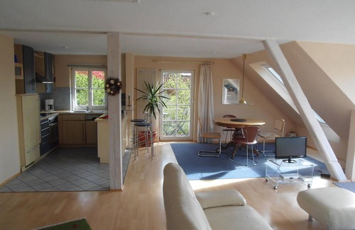 Ueberlingen House | Haus Sonnenschein in Überlingen with views of Lake Constance and the mountains.