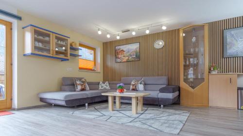 Neustift Im Stubaital Apartment | Haus Stern