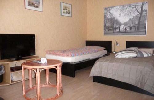 Hofheim am Taunus Bed & Breakfast | Haus Weschke