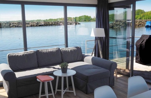 Tarnewitz Boat Rental | Hausboot in Boltenhagen