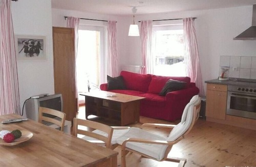 Ostvorpommern House | Hausboot in Kroeslin am Bodden