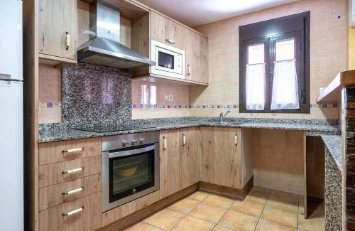 El Perello House | Hauzify I Casa Sant Gregori