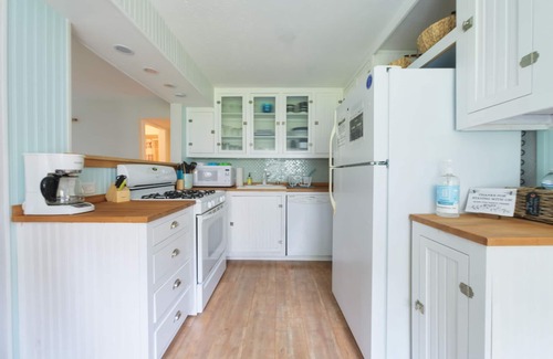 West Wing Estates House | Haven Hideaway by Cottages on Wash is the perfect vacation home!