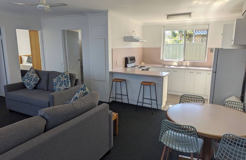 North Haven Hotel | Haven Waters Motel & Apartments