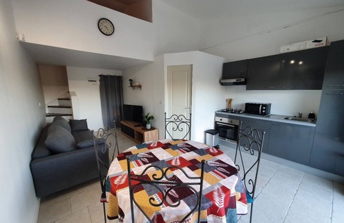 Eyguieres Condo | Havre de Paix au Bord des Alpilles
