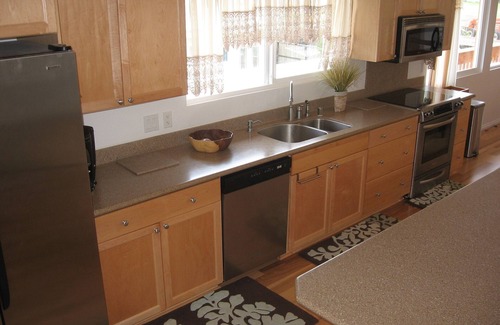 Hauula House | Hawaiian Dreams 4BR Ku'u Ahulili Beach House - We're ALL about the BEACH!