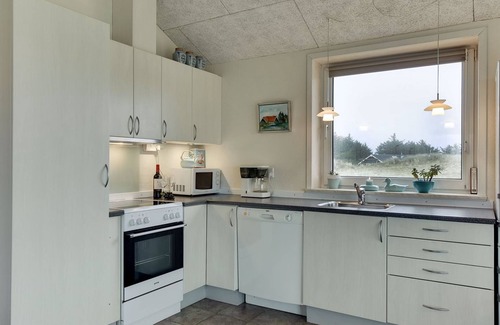 Haurvig House | "Hawarth" - 300m to the fjord by Interhome