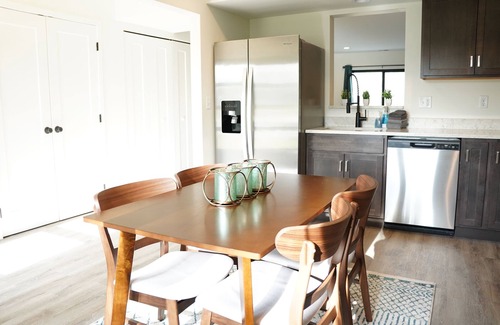 Hermantown House | Hawk's Nest | New Construction 3 Bedroom Townhome