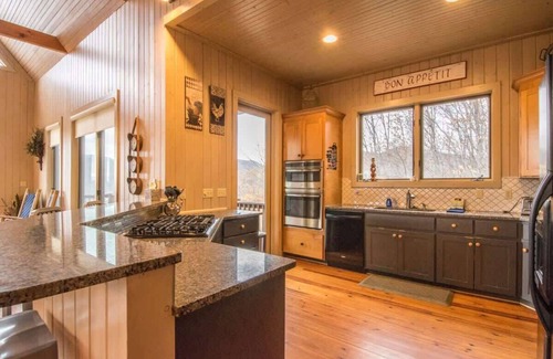 Skyland House | Hawks Haven~$375 Free Activities Daily