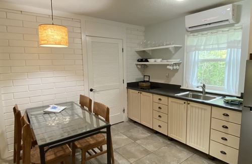Crescent Beach Condo | Hawksbill Suite at The Silver Sands on Crescent Beach