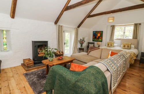 Llangeler House | Hawthorn Cottage