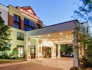 Midwest City Hotel | Hawthorn Suites Midwest City