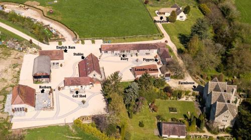 Haresfield House | Hayes Farm - 8 Houses