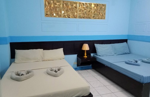 Downtown Tacloban Hotel | Hayward Travel Inn