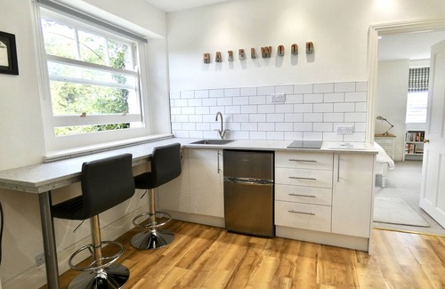 Somerton Apartment | Hazelwood - Luxurious Apartment in Somerton