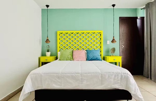 Roldanillo Bed & Breakfast | HB decoración antigua - Aire, Agua Caliente y Wifi