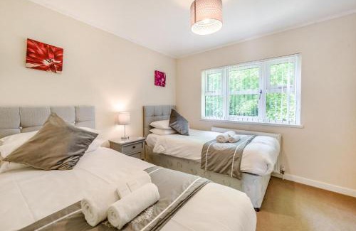 Narberth House | HB Hornbeam Lodge 02