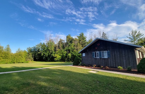 Sheboygan Falls House | HD Acres - Rustic Retreat near Road America and Kohler Golf