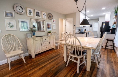 Mentor Headlands House | Headlands Beach Cottage