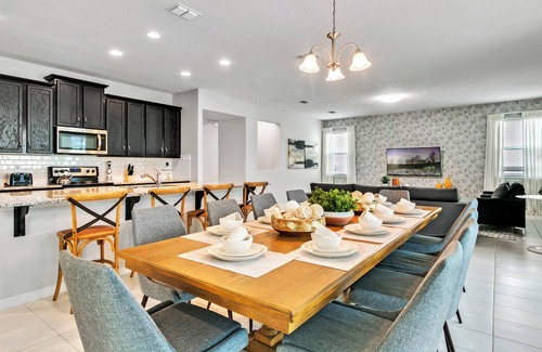 Bay Lake House | Headline