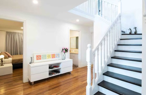 Rowville House | Healing staycation Rowville in Melbourne nFamily, friends relax, business trips!