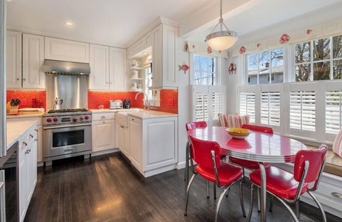 Village of East Hampton House | Heart of East Hampton Village with Outdoor Kitchen