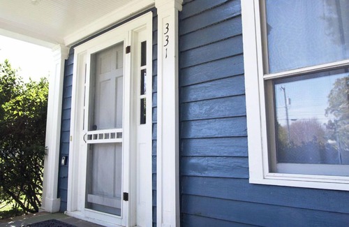 Irvington House | Heart of Irvington w/Fireplace Walk to Tides Inn & restaurants - Dog friendly!