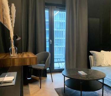 Katowice Apartment | Heart of Kato Apartment- Pierwsza Dzielnica