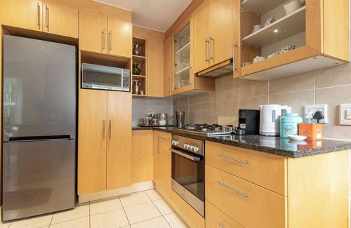 Noordhoek House | Heart of Noordhoek: Farm Village Getaway. 5 minutes to the beach.