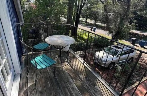 Northeast Virginia Beach Apartment | Heart of Old beach, outdoor porch overlooking the garden,
