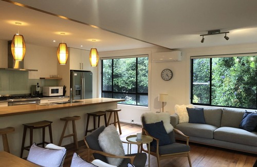 Red Hill House | Heart of Red Hill