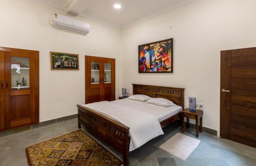 Pink City Bed & Breakfast | Heart of the City Homestay by Rashmi