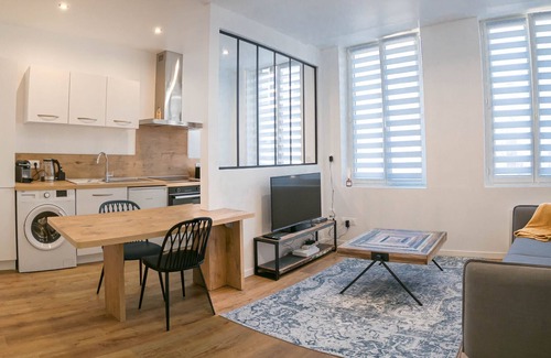 Bar-le-Duc Apartment | Heart of town 5 minutes from the train station