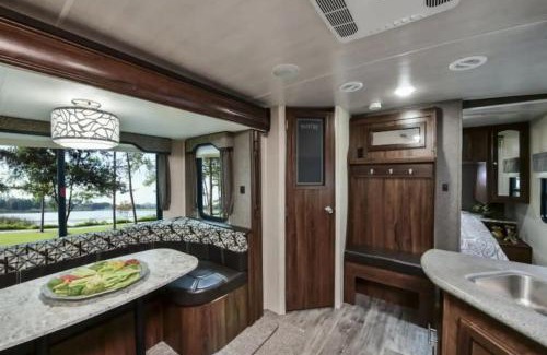 Manchaca House | Heartland North Trail 31' RV