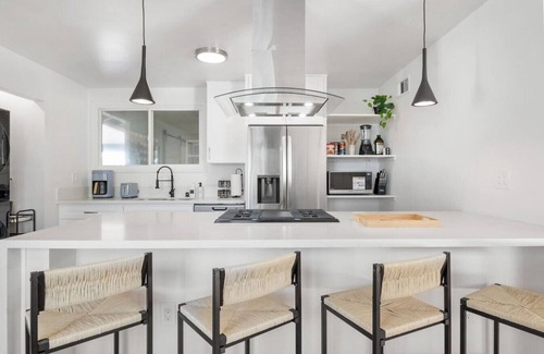 Clairemont House | Heated Pool, Hot Tub, Chef, 10min to Beach