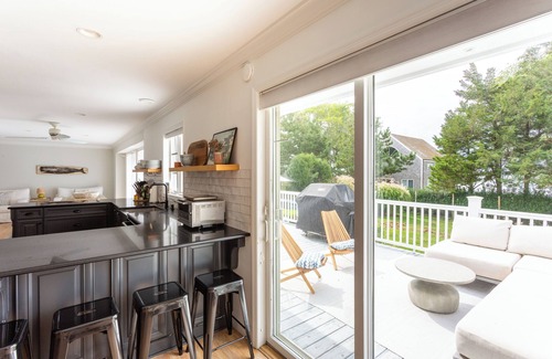 Orient House | Heated pool, private association Beach, bikes, Moke golf cart, Village