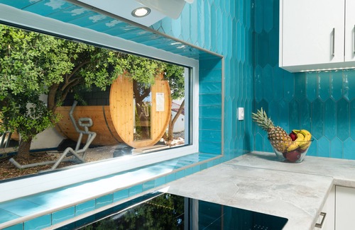 Kato Stalos Villa | Heated pool & Sauna