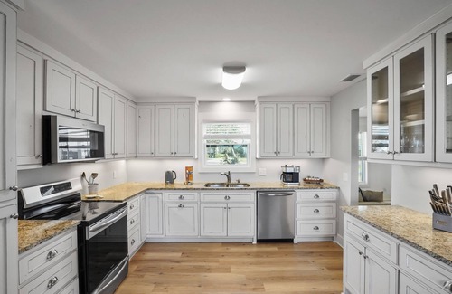 Port St. Joe House | Heated Pool Southern Mermaid Cottage Pet Friendly