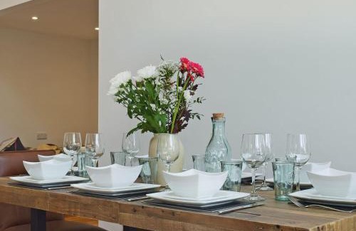 Summerbridge House | Heather Lea