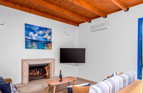 Kolymbia Villa | Heather traditional villa