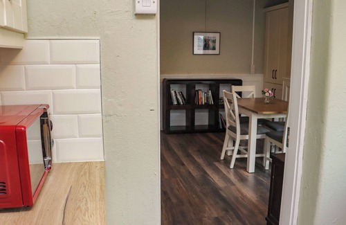 Ballyhea Cottage | Heatherbell House
