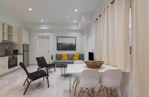 Mets Apartment | Heaven apartment in the heart of Athens