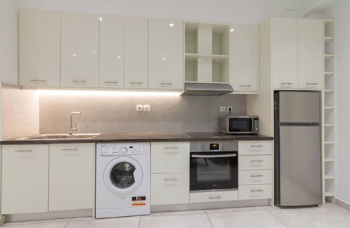 Kinosargous Apartment | Heaven apartment in the heart of Athens